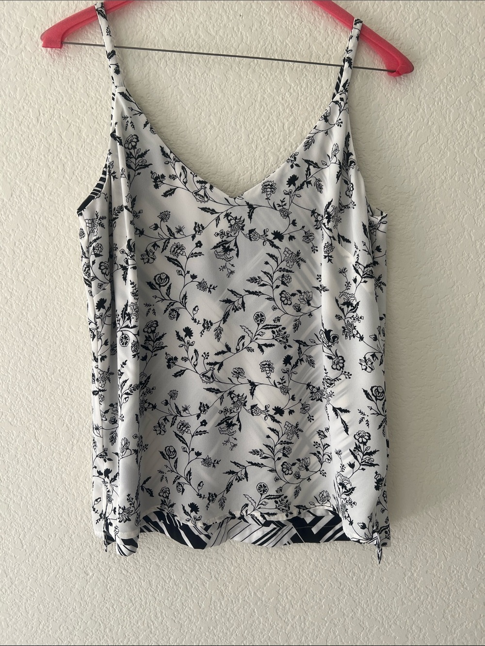 Floral V-Neck Camisole silky Tank - White/Black, Women’s size Small, Reversible